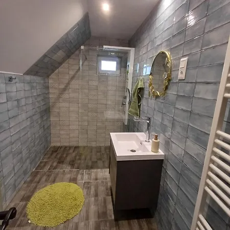 Anzsu Lovasudvar Guest house Sumegcsehi